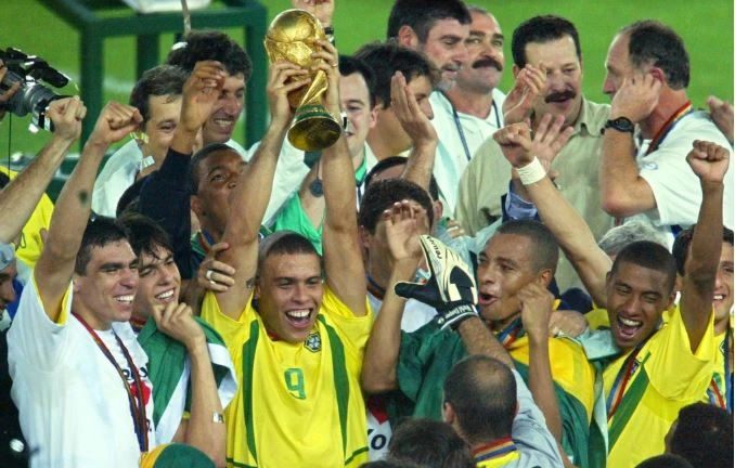 Lịch sử World Cup 2002: Từ địa chấn Đông Á đến đỉnh cao Brazil Lịch sử World Cup 2002: Từ địa chấn Đông Á đến đỉnh cao Brazil