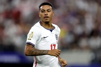 Lộ tin Tuchel kéo Morgan Rogers đá hậu vệ trước Argentina