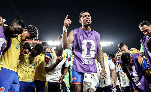 Luis Diaz kém duyên, Colombia cầu nguyện khi vào vòng 16 đội World Cup Luis Diaz kém duyên, Colombia cầu nguyện khi vào vòng 16 đội World Cup