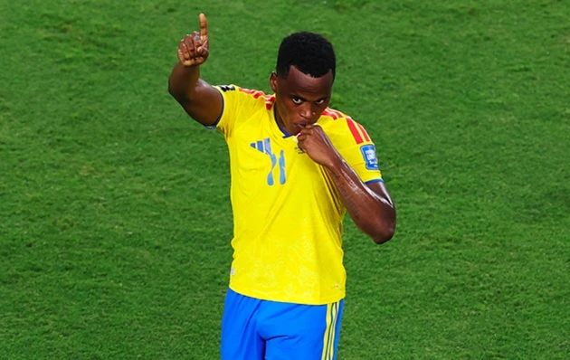 Luis Diaz kém duyên, Colombia cầu nguyện khi vào vòng 16 đội World Cup Luis Diaz kém duyên, Colombia cầu nguyện khi vào vòng 16 đội World Cup