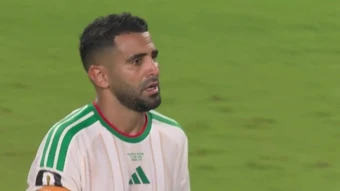 Lý do fan nghi ngờ Algeria cố tình để Áo gỡ hòa ở phút 90+6
