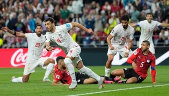Lý do VAR tước bàn thắng lịch sử của Iran