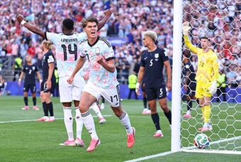 Mỹ 1-2 Bỉ: De Ketelaere lập cú đúp