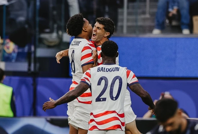 Mỹ huỷ diệt Paraguay 4-1 trong ngày ra quân World Cup 2026 Mỹ huỷ diệt Paraguay 4-1 trong ngày ra quân World Cup 2026