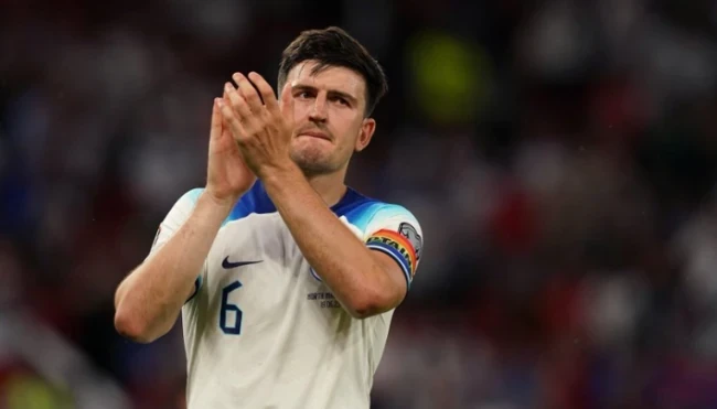 Maguire lỡ World Cup, Rooney lên tiếng về quyết định của Tuchel Maguire lỡ World Cup, Rooney lên tiếng về quyết định của Tuchel