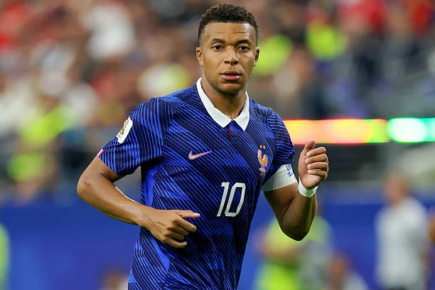 Mbappe thừa nhận tuyển Pháp không đủ trình độ vào chung kết