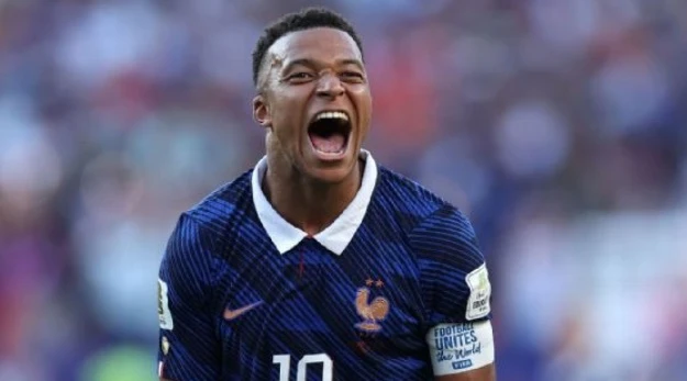 Mbappe tuyên bố Pháp cũng có thể chơi ''xấu xí'' Mbappe tuyên bố Pháp cũng có thể chơi ''xấu xí''