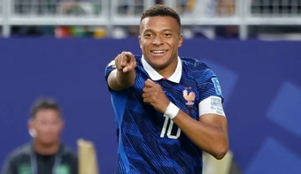 Mbappe và sứ mệnh vượt qua những tượng đài World Cup