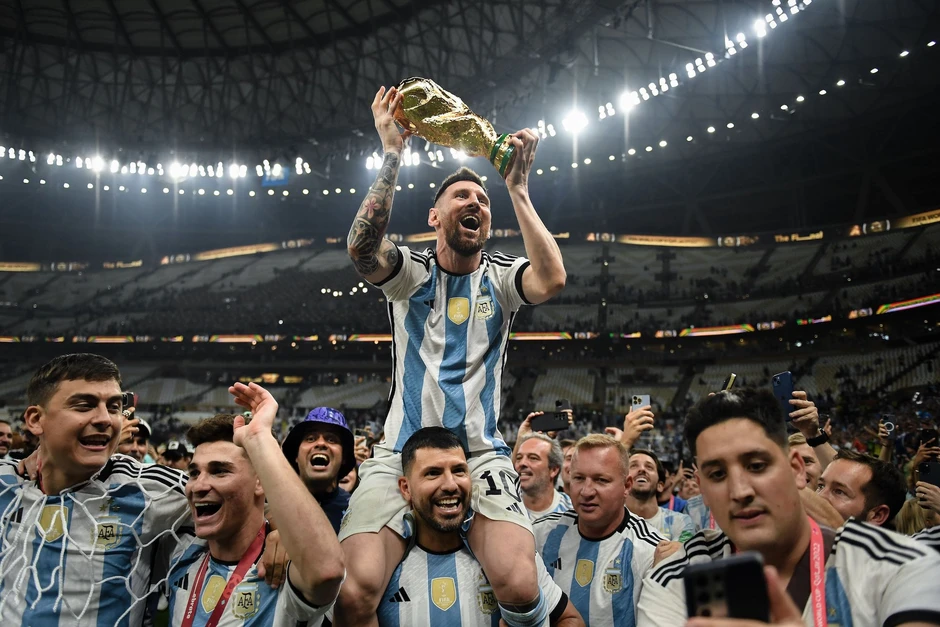 Messi đấu Salah và cuộc chiến của hai biểu tượng quốc gia Messi đấu Salah và cuộc chiến của hai biểu tượng quốc gia