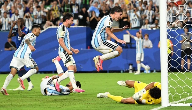Messi nhắm kỷ lục ghi bàn vĩ đại khi Argentina đụng độ Ai Cập Messi nhắm kỷ lục ghi bàn vĩ đại khi Argentina đụng độ Ai Cập