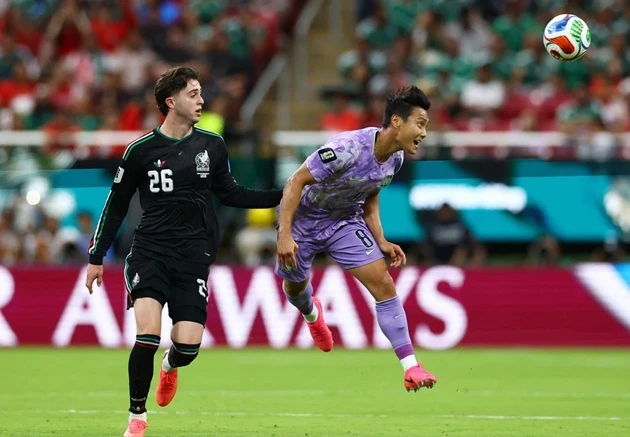 Mexico hạ Hàn Quốc để giành vé vào vòng knock-out World Cup Mexico hạ Hàn Quốc để giành vé vào vòng knock-out World Cup