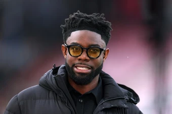Micah Richards đặt dấu hỏi về cách dùng người của Tuchel