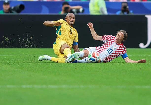 Modric đi vào lịch sử, giúp Croatia giành vé đi tiếp Modric đi vào lịch sử, giúp Croatia giành vé đi tiếp