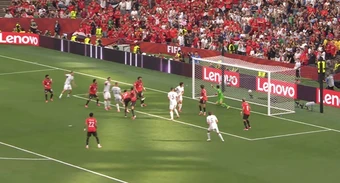New Zealand 1-0 Ai Cập: Finn Surman đánh đầu ghi bàn