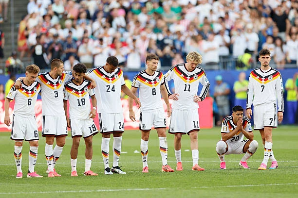 Nhật ký World Cup 2026 sáng 1/7: Haaland háo hức đấu Brazil; 4 sao tuyển Đức ngại đá luân lưu Nhật ký World Cup 2026 sáng 1/7: Haaland háo hức đấu Brazil; 4 sao tuyển Đức ngại đá luân lưu