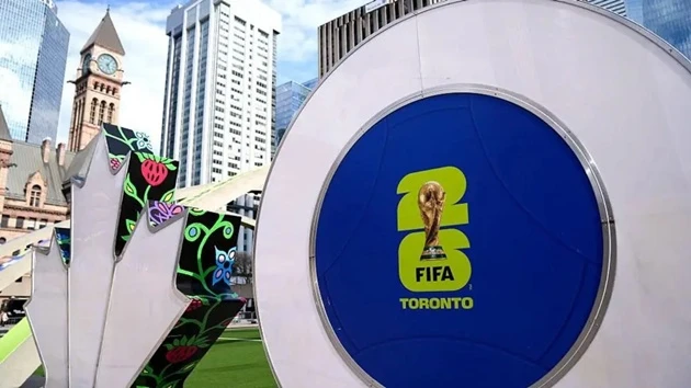 Nhật ký World Cup 2026 sáng 6/6: FIFA thay đổi nghi thức chào cờ; 60 fan bị FIFA đòi lại tiền vé miễn phí Nhật ký World Cup 2026 sáng 6/6: FIFA thay đổi nghi thức chào cờ; 60 fan bị FIFA đòi lại tiền vé miễn phí