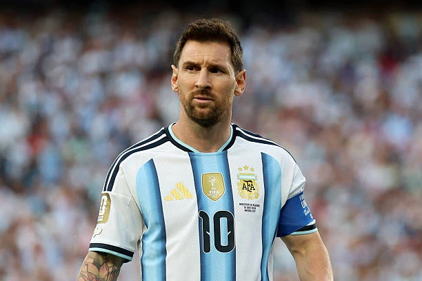 Nhật ký World Cup 2026 tối 17/6: Neymar xuất hiện tại sân tập; Messi rơi nước mắt sau khi ghi bàn Nhật ký World Cup 2026 tối 17/6: Neymar xuất hiện tại sân tập; Messi rơi nước mắt sau khi ghi bàn