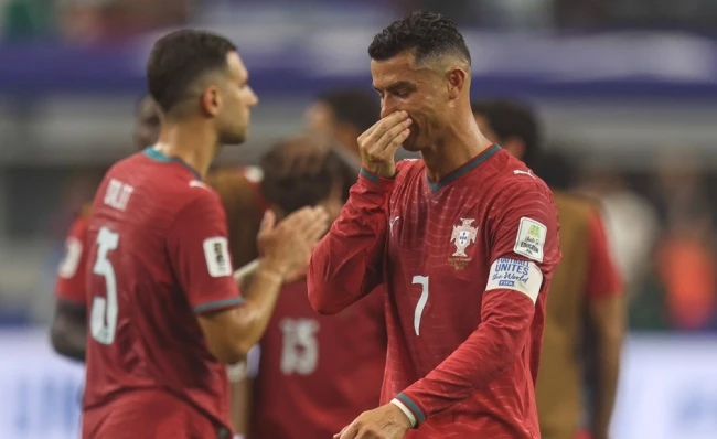 Nhật ký World Cup 2026 tối 7/7: HLV Tây Ban Nha khen ngợi Ronaldo; Bruno Fernandes nêu sai lầm của Bồ Đào Nha Nhật ký World Cup 2026 tối 7/7: HLV Tây Ban Nha khen ngợi Ronaldo; Bruno Fernandes nêu sai lầm của Bồ Đào Nha
