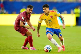 Nốt trầm Bruno Fernandes trong ngày Bồ Đào Nha đi tiếp
