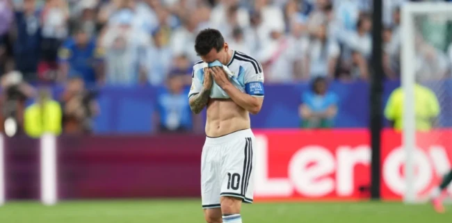 Nữ MC mất việc vì thông tin sai lệch về bố Messi Nữ MC mất việc vì thông tin sai lệch về bố Messi