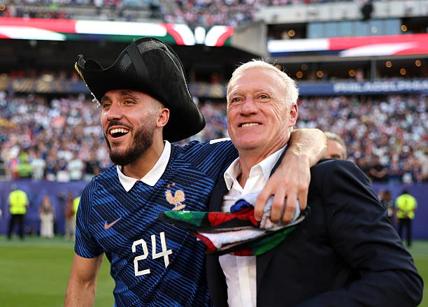 Nước cờ của Deschamps giúp Pháp khuất phục Paraguay Nước cờ của Deschamps giúp Pháp khuất phục Paraguay