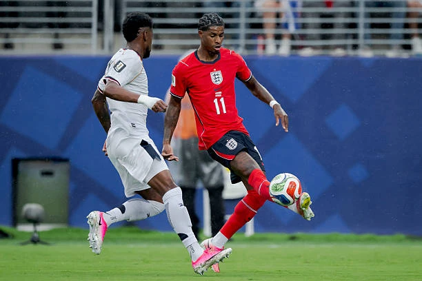 Panama 0-0 Anh: Rashford đánh đầu vọt xà Panama 0-0 Anh: Rashford đánh đầu vọt xà