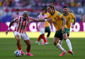 Paraguay 0-0 Australia: Tốc độ được đẩy nhanh