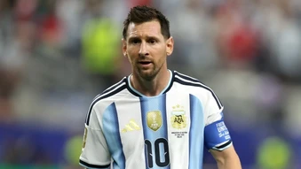 Phá kỷ lục ghi bàn, Messi chưa vội khép cửa dự World Cup 2030