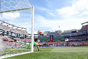 Pháp 0-0 Morocco: Bounou cứu thua liên tiếp