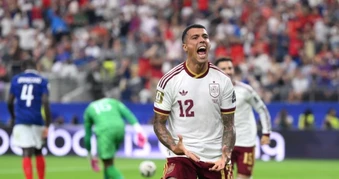 Pháp 0-2 Tây Ban Nha: Porro xé lưới Maignan