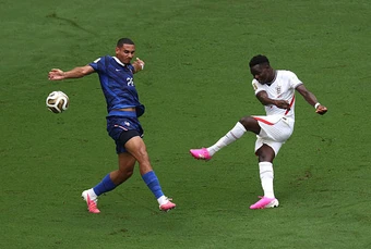 Pháp 0-3 Anh: Saka lên tiếng