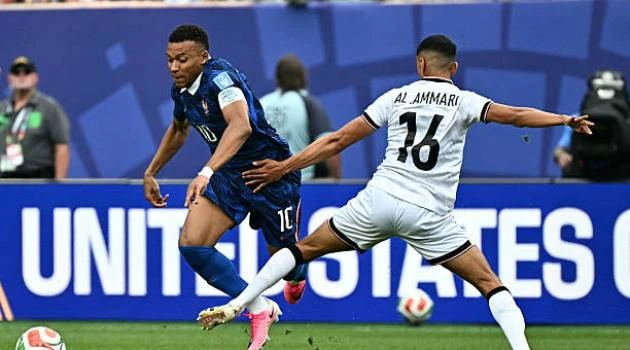 Pháp 1-0 Iraq: Siêu phẩm của Mbappe Pháp 1-0 Iraq: Siêu phẩm của Mbappe
