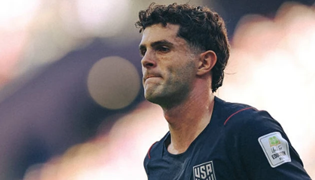Pulisic nứt xương trong ngày tuyển Mỹ chia tay World Cup Pulisic nứt xương trong ngày tuyển Mỹ chia tay World Cup