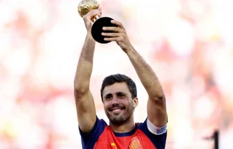 Rodri đoạt Quả bóng vàng World Cup, Tây Ban Nha thống trị giải thưởng cá nhân