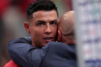 Ronaldo nói gì sau cú đúp vào lưới Uzbekistan?