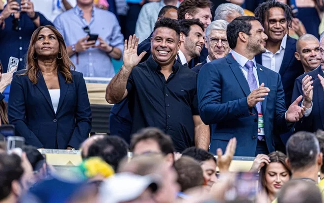 Ronaldo: "Mbappe gợi nhớ đến thời kỳ đỉnh cao của chính tôi" Ronaldo: "Mbappe gợi nhớ đến thời kỳ đỉnh cao của chính tôi"