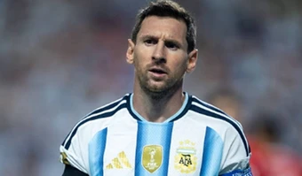 Rooney chỉ ra điểm yếu của Lionel Messi
