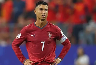 Rooney ủng hộ BĐN thoát khỏi cái bóng của Ronaldo