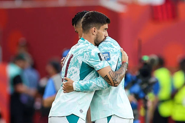 Ruben Neves bức xúc vì thời gian bù giờ kỷ lục trước Croatia Ruben Neves bức xúc vì thời gian bù giờ kỷ lục trước Croatia