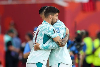 Ruben Neves bức xúc vì thời gian bù giờ kỷ lục trước Croatia