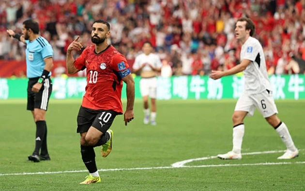 Salah rực sáng giúp Ai Cập ngược dòng chiếm đỉnh bảng G Salah rực sáng giúp Ai Cập ngược dòng chiếm đỉnh bảng G