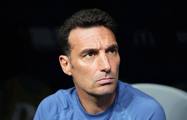Scaloni gửi thông điệp tới Tây Ban Nha về Messi Scaloni gửi thông điệp tới Tây Ban Nha về Messi
