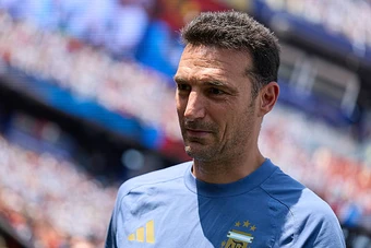 Scaloni thừa nhận Tây Ban Nha hay hơn Argentina