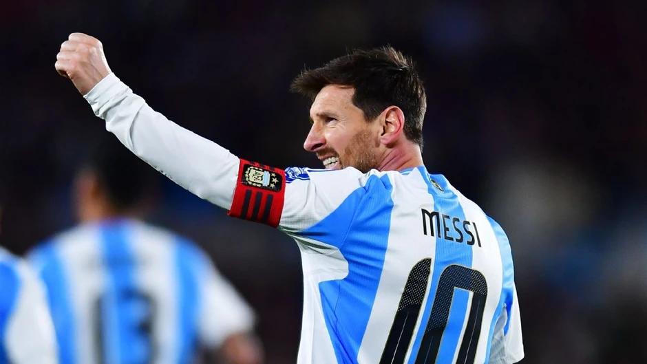Scaloni xoa dịu nỗi lo chấn thương của Messi trước thềm World Cup Scaloni xoa dịu nỗi lo chấn thương của Messi trước thềm World Cup