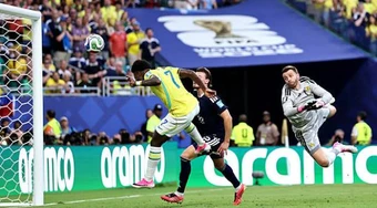 Scotland 0-2 Brazil: Vinicius có cú đúp