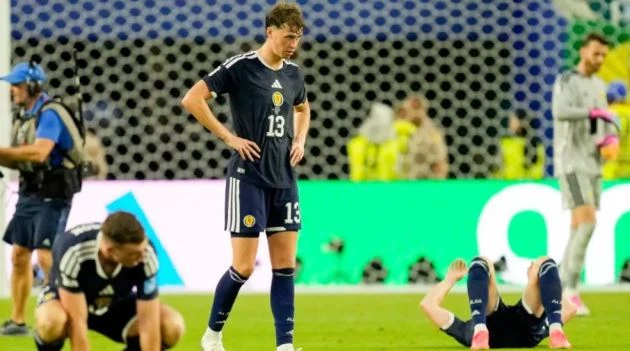 Scotland bị loại sau chiến thắng của Croatia trước Ghana Scotland bị loại sau chiến thắng của Croatia trước Ghana