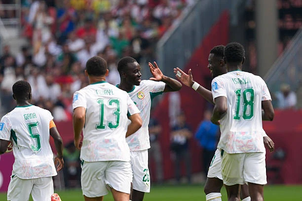 Senegal hủy diệt Iraq để thắp sáng hy vọng tại World Cup Senegal hủy diệt Iraq để thắp sáng hy vọng tại World Cup