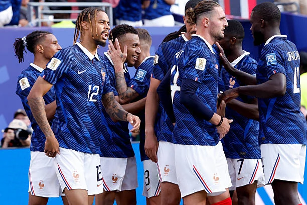 Soi trận Paraguay vs Pháp: "Les Bleus" cần nhìn gương tuyển Đức Soi trận Paraguay vs Pháp: "Les Bleus" cần nhìn gương tuyển Đức