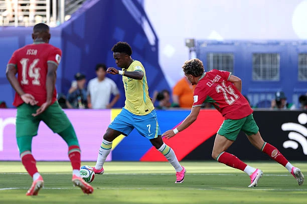 Sức trẻ Morocco khiến điệu Samba của Brazil lạc nhịp Sức trẻ Morocco khiến điệu Samba của Brazil lạc nhịp