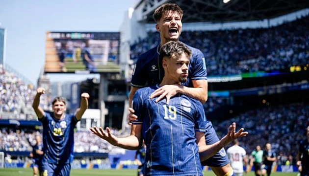Thần đồng 18 tuổi rực sáng, Bosnia thắng Qatar 3-1 để tiễn đại diện Châu Á về nước Thần đồng 18 tuổi rực sáng, Bosnia thắng Qatar 3-1 để tiễn đại diện Châu Á về nước